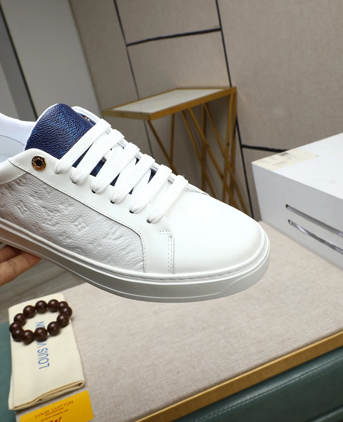 Men's men's shoes 💰540 📛📛(Niuli) high-end [LOUIS VUITTON] Louis Vuitton official website synchronized new products 👟Milan fashion catwalk style 🇰🇾🇰🇾LV family logo, celebrity style, a must-have for fashionistas ⚠️Top-layer calfskin ➕Cow leather lining ➕Mesh lining Official website original special outsole👞Number 38-44